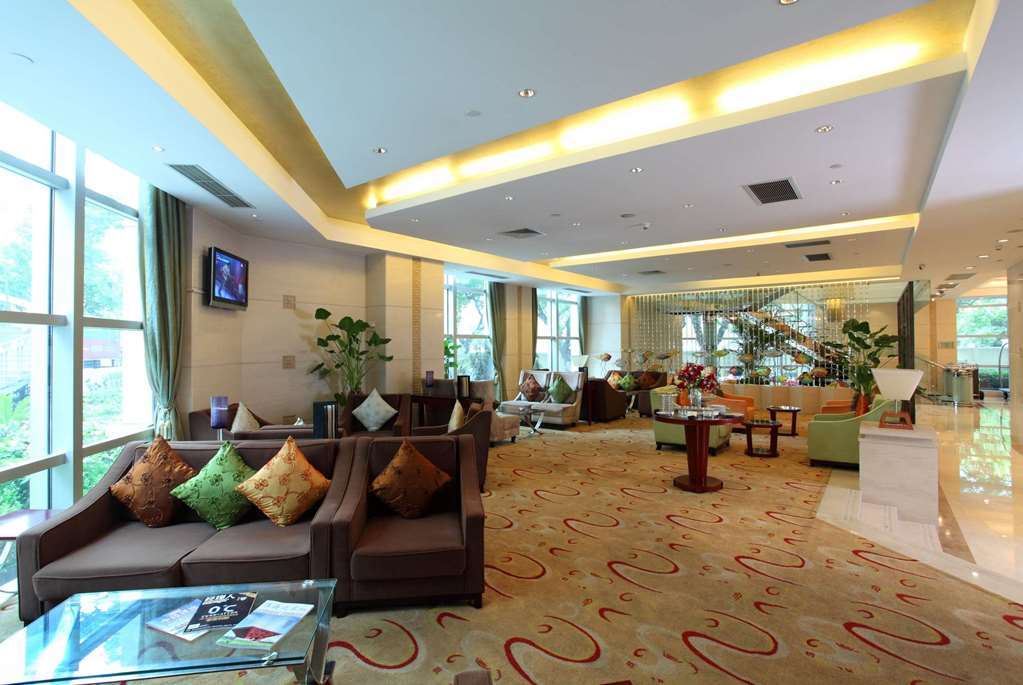 Howard Johnson Huaihai Hotel Shanghai Eksteriør billede
